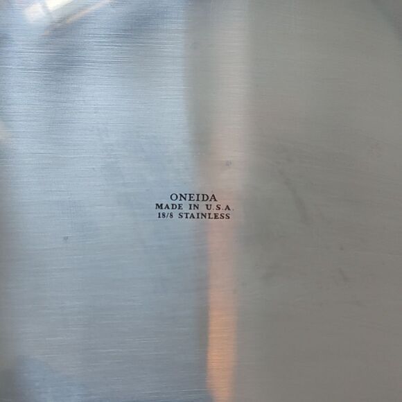 Oneida Made In U.S.A. Mixed Metal‎ 18/8 Stainless Serving Tray In Original Box - Picture 6 of 11